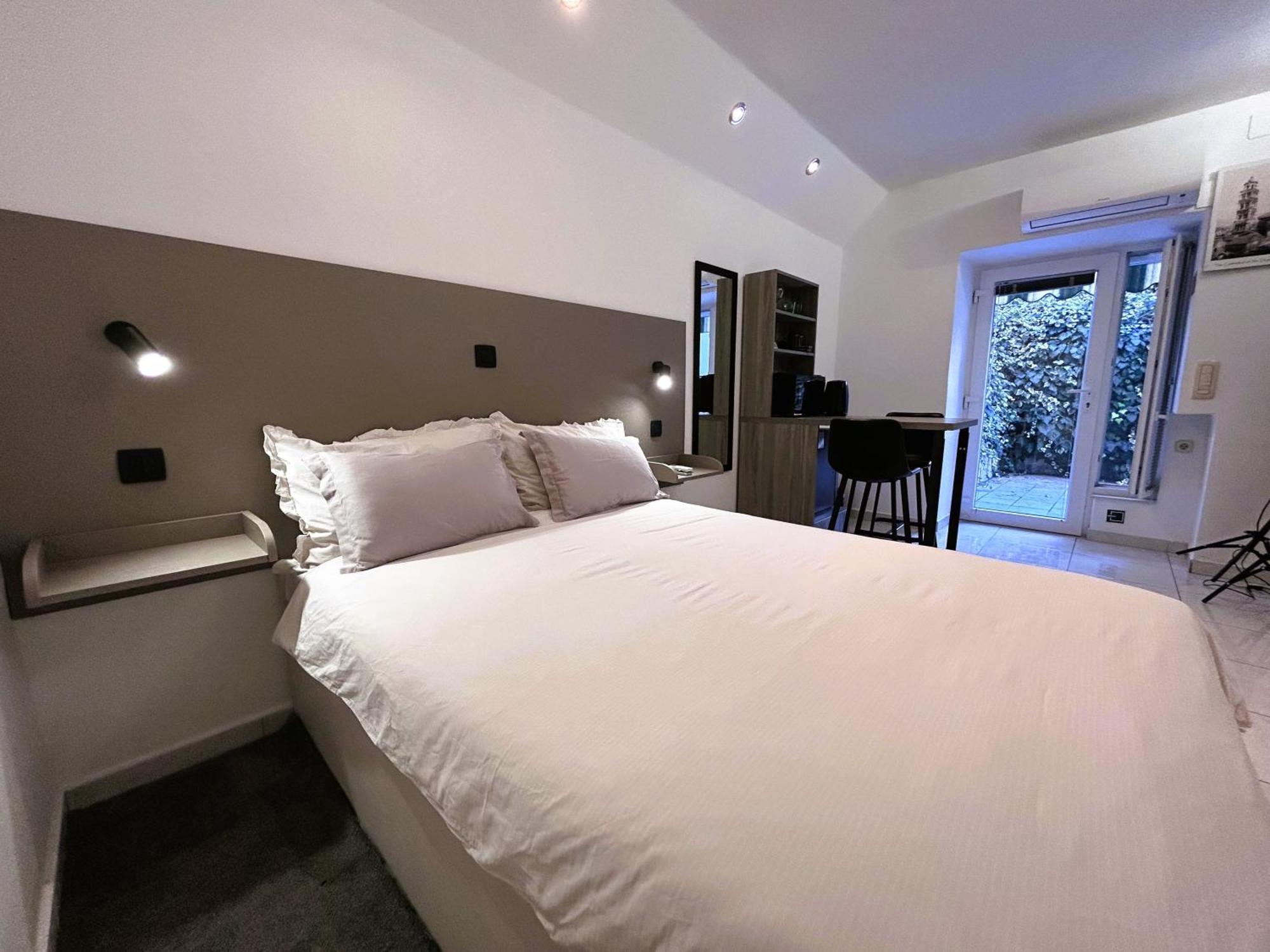 ספליט Apartments And Rooms Tudor מראה חיצוני תמונה