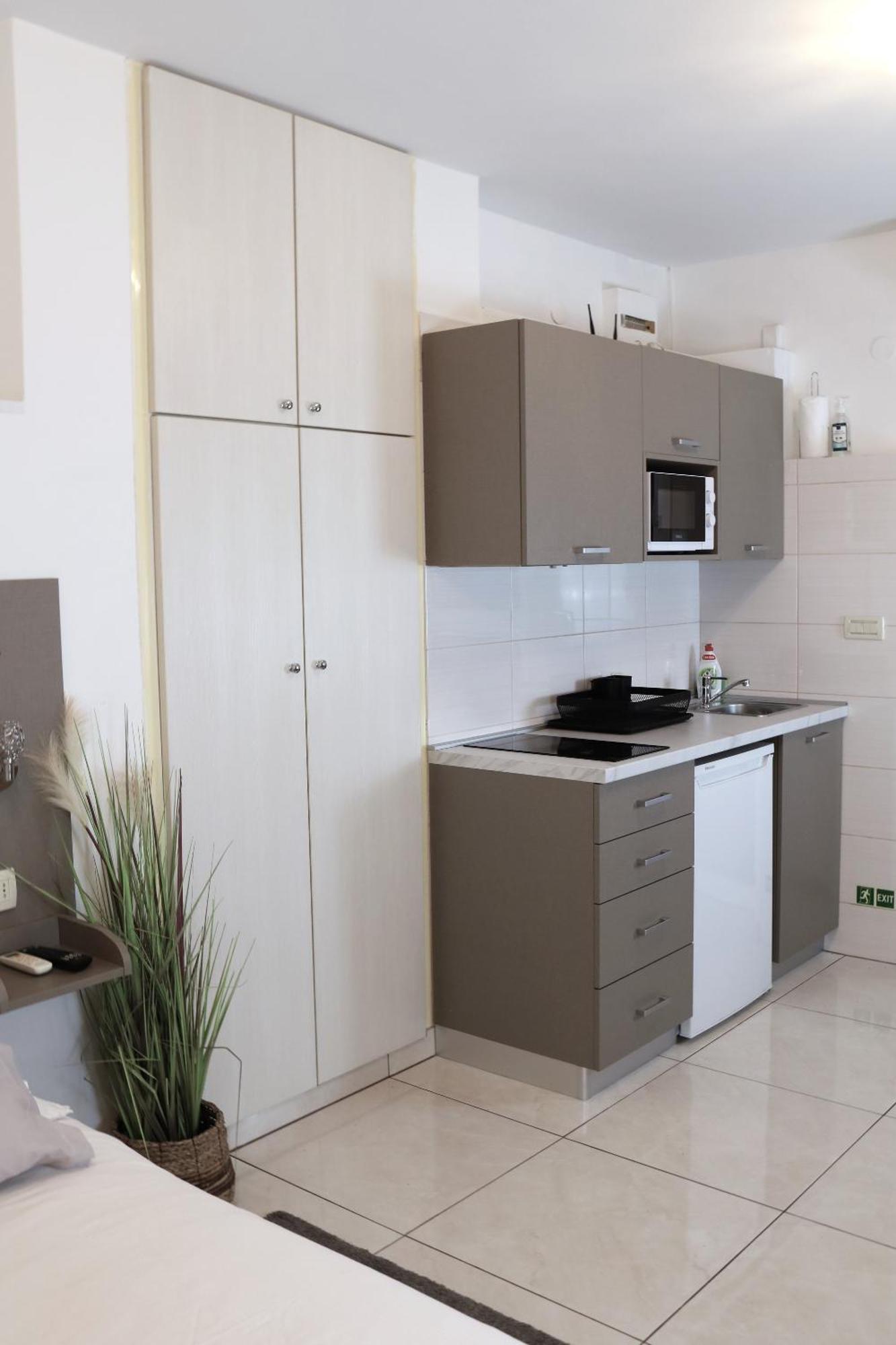 ספליט Apartments And Rooms Tudor מראה חיצוני תמונה